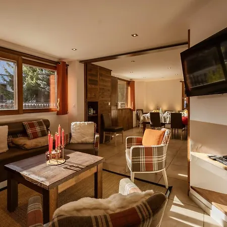 Duplex 6p, 12 Pers, 4*, Sud, Terrasse, Animaux Ok, Sauna, Proche Pistes Et Commerces - Fr-1-263-358 Apartment *